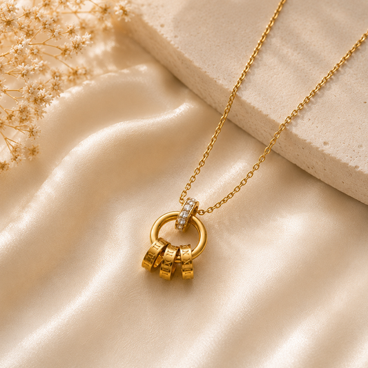 Royal Trinity Pendant Necklace