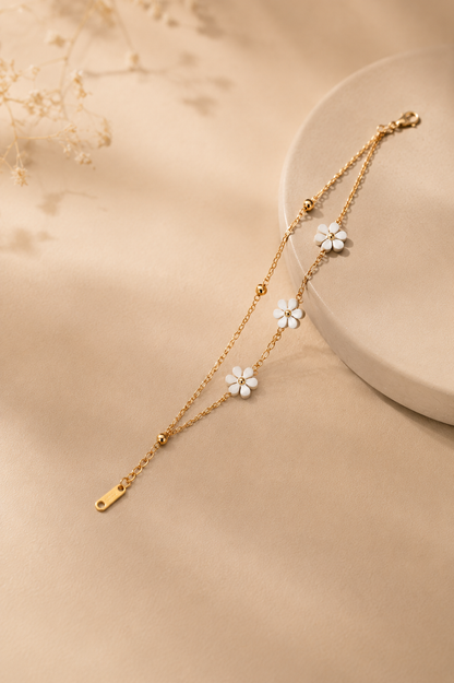 Daisy Bloom Bracelet