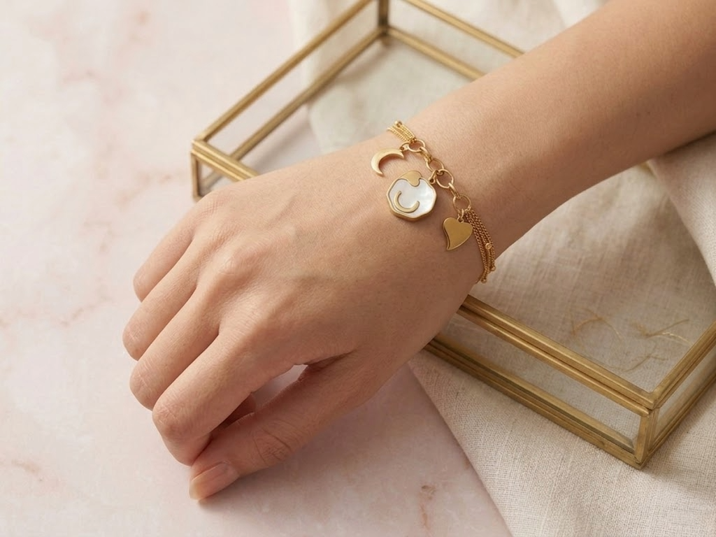 Golden Sky Heart Bracelet